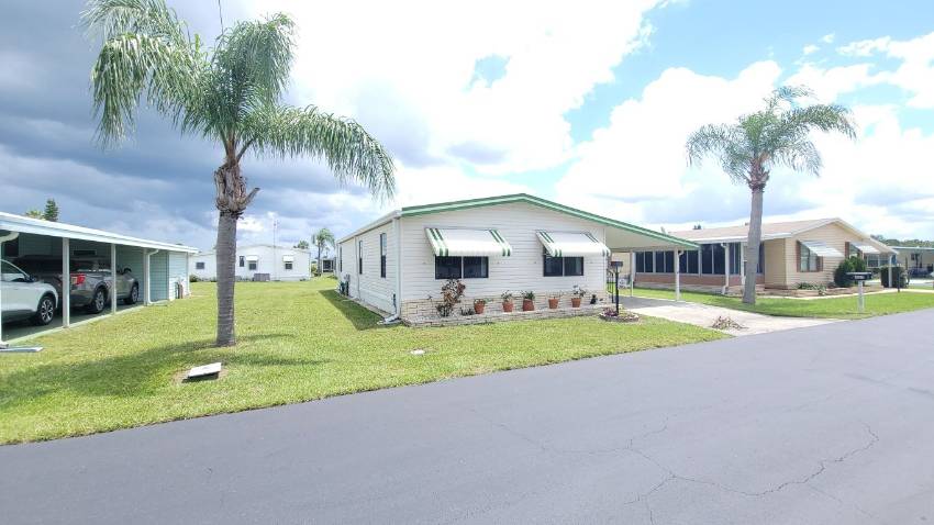 210 Sweet Circle a Winter Haven, FL Mobile or Manufactured Home for Sale